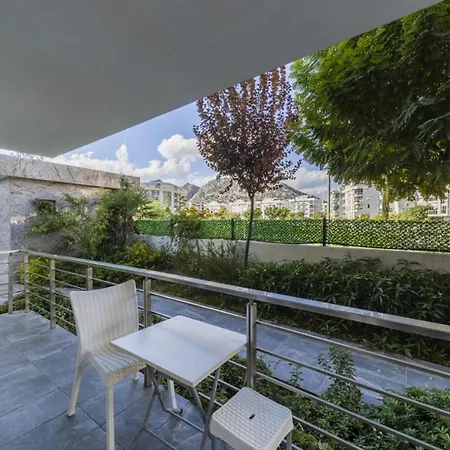 Pleasant Flat With Balcony In Konyaalti شقة *